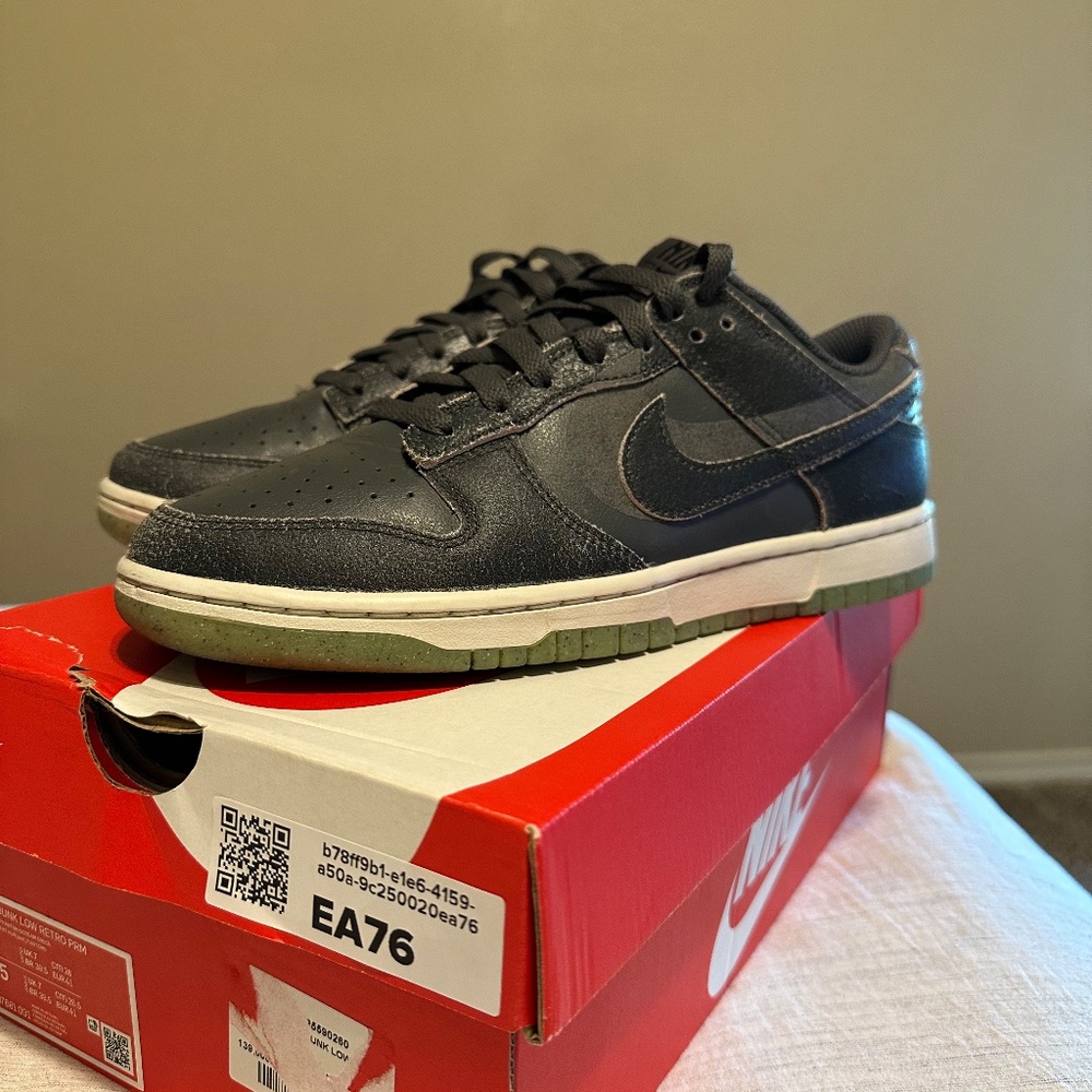 Nike dunk low Halloween 2022 (8m)